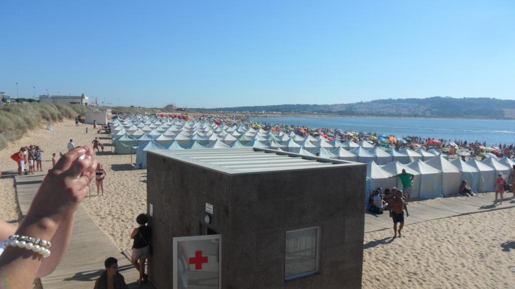 Alojamentos Campo & Mar-T2 Com Piscina São Martinho do Porto Eksteriør bilde